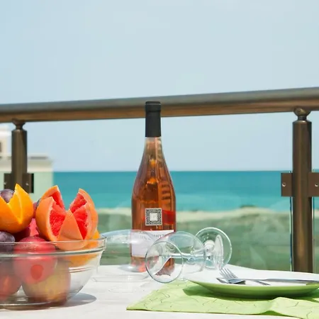 Prestige Ii 公寓式酒店 3*