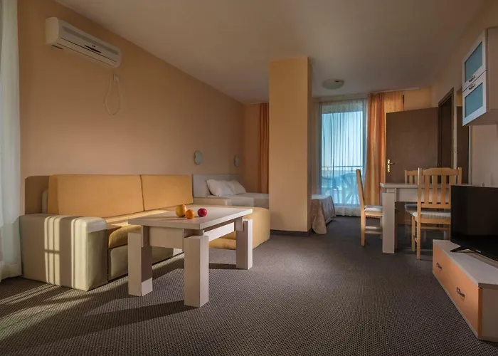 Апарт-отель Prestige Ii 3*